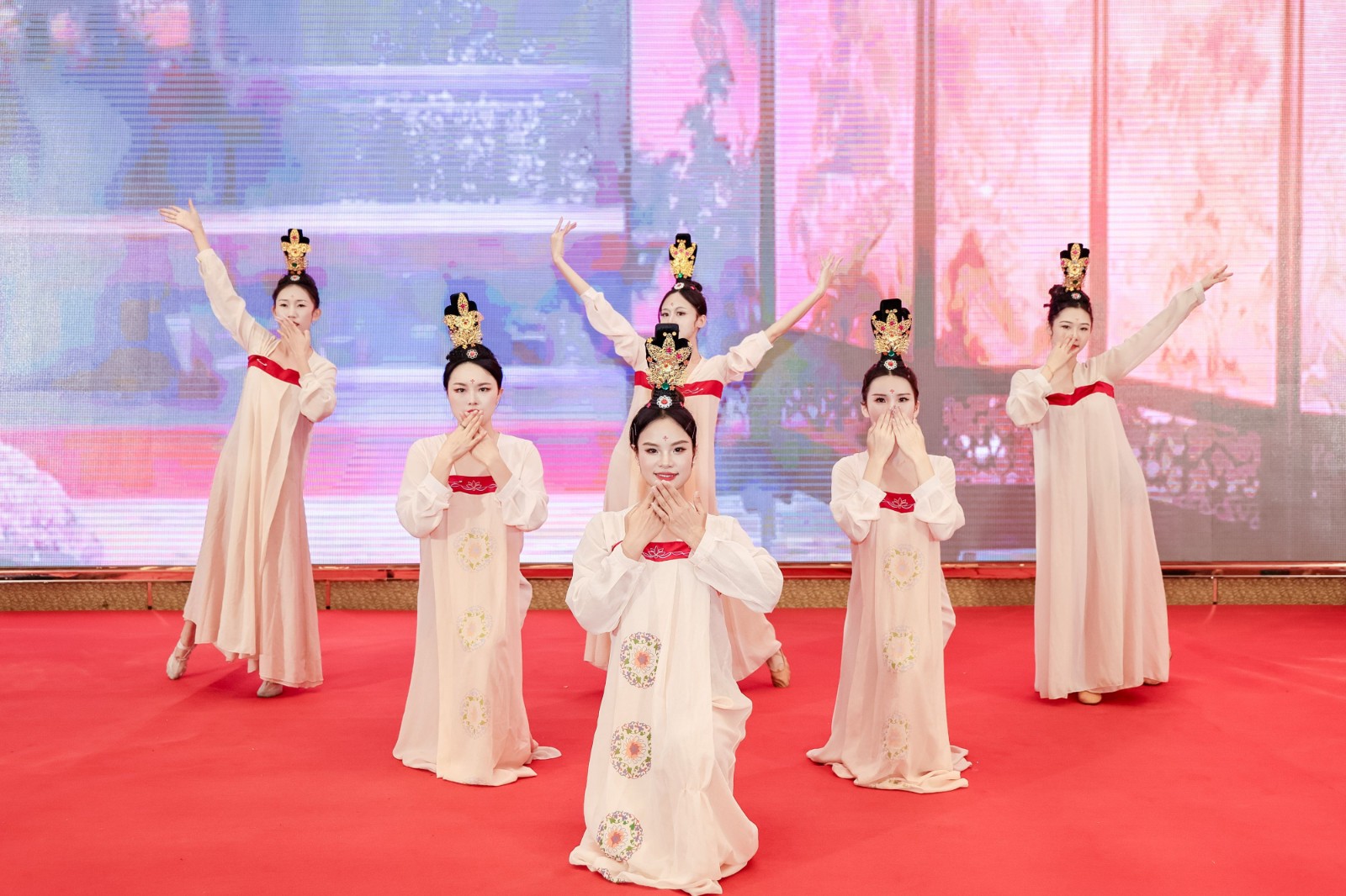 1741680199777131.jpg 舞蹈(丽人行).jpg